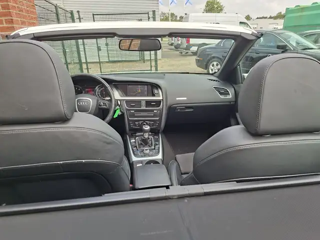 Audi A5 view 12