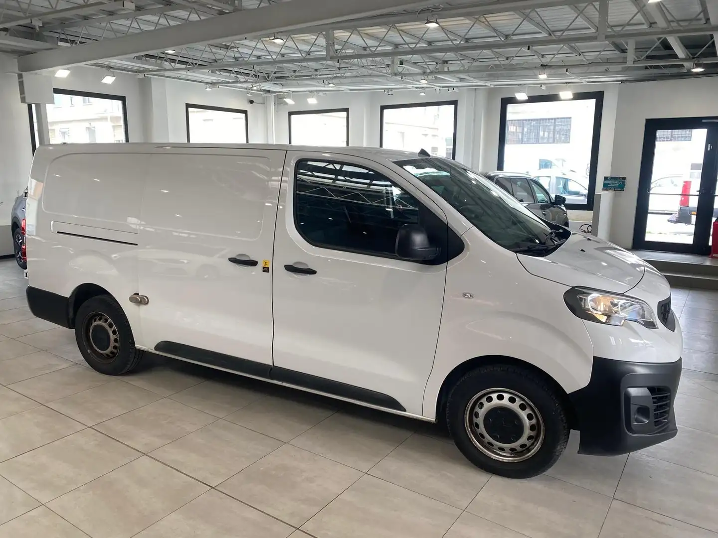 Peugeot Expert 1.5 BlueHDi 102CV Passo Lungo AZIENDALE IVA ESPOST Bianco - 2