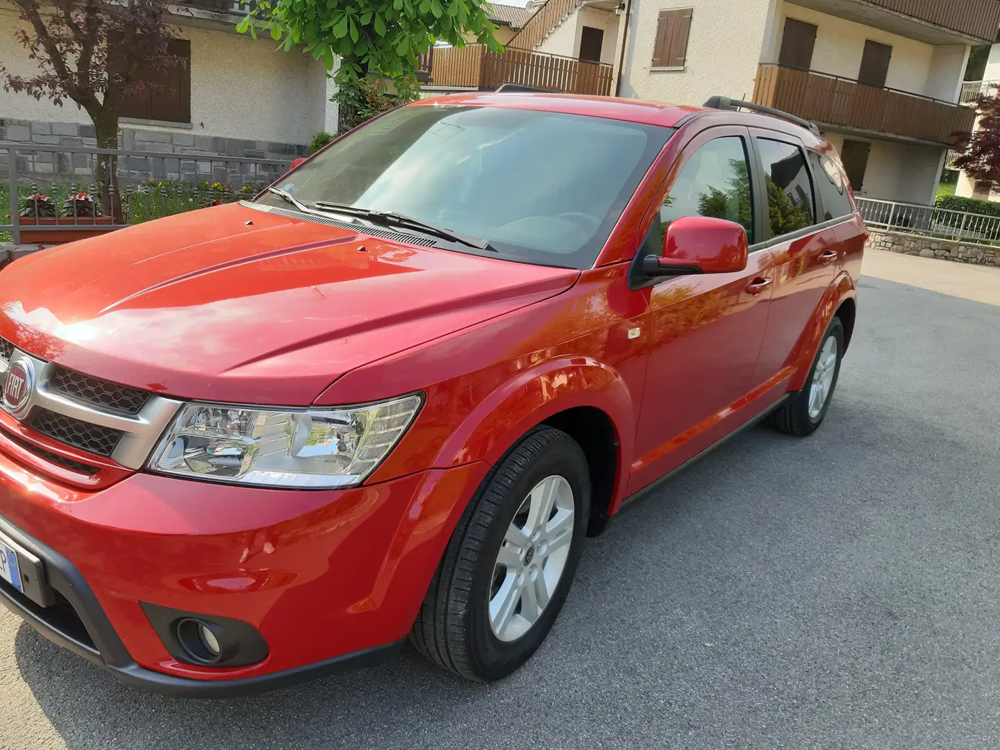 Fiat Freemont Freemont 2.0 mjt 16v Lounge 170cv E5+ Rojo - 1
