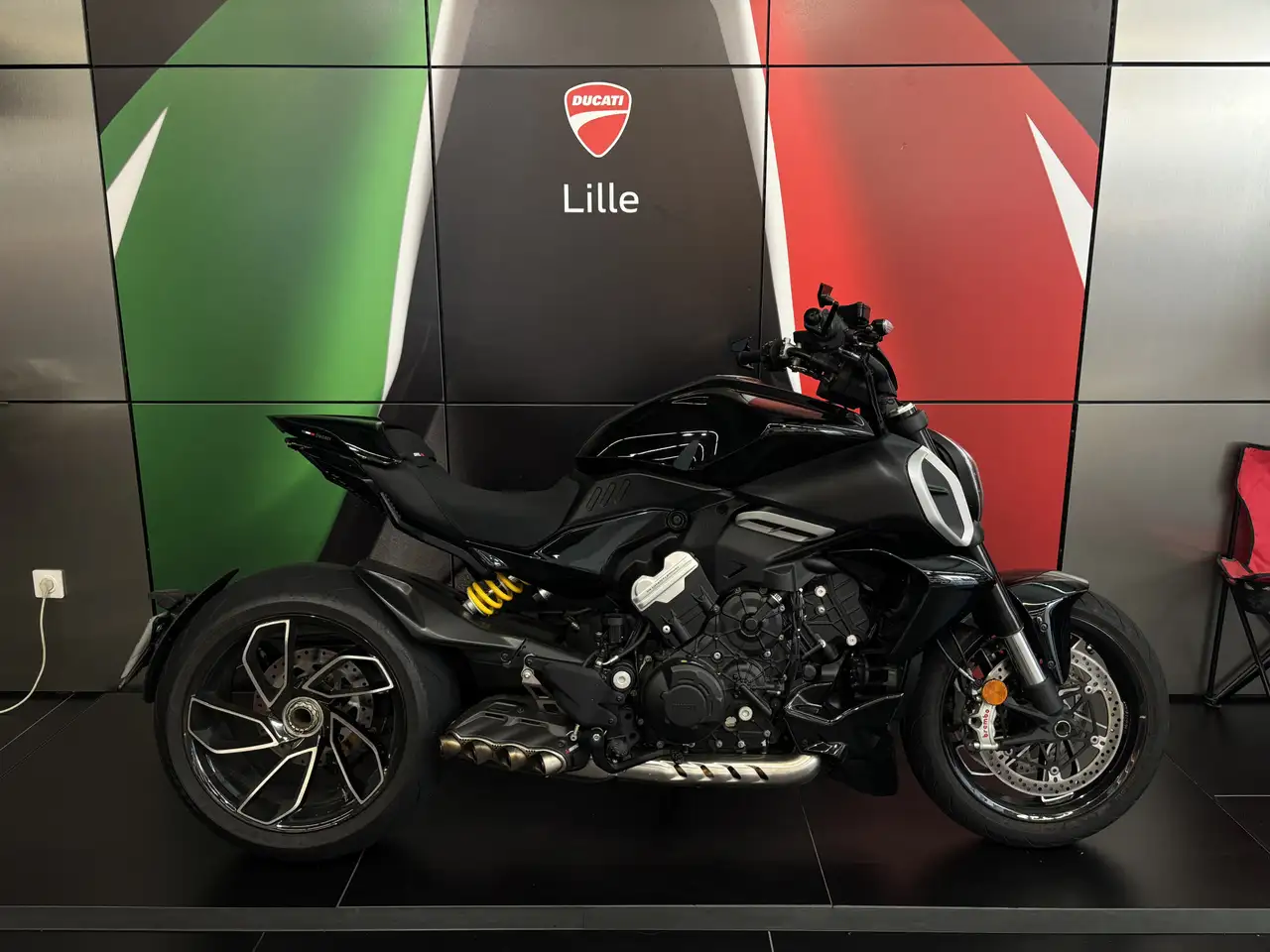 Ducati Diavel