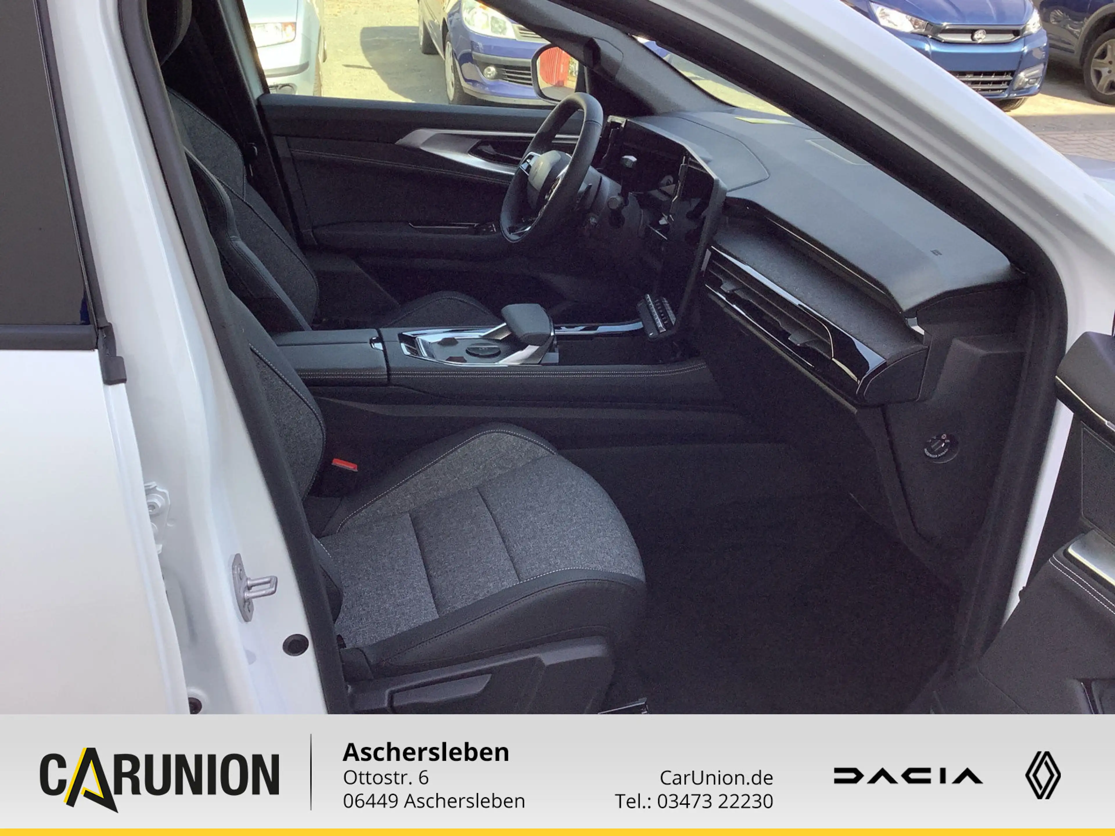 Renault Rafale Techno Full Hybrid E-Tech 200 Navi+Kamera — photo 13