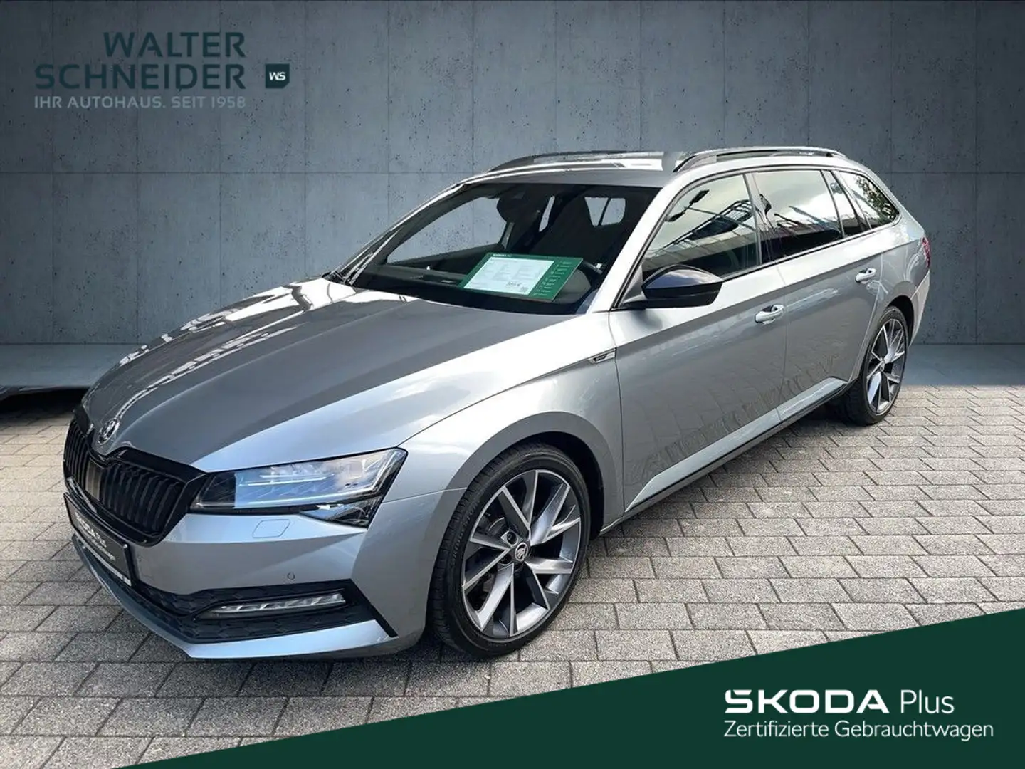 Skoda Superb Combi 2.0 TDI DSG Sportline Navi LED DCC Gris - 1