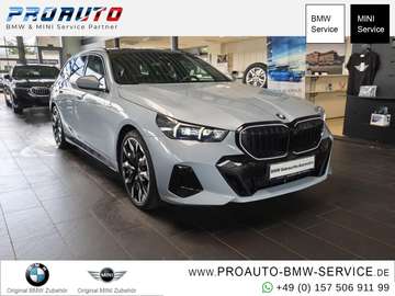 i Tour.M Sport ACC/HUD/Pano/360°/21"/B&W