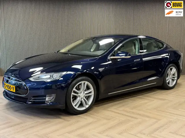 Tesla Model S 60 Base NAVIGATIE CAMERA PDC CRUISE AIRCO LEDER