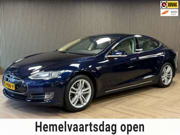 60 Base NAVIGATIE CAMERA PDC CRUISE AIRCO LEDER