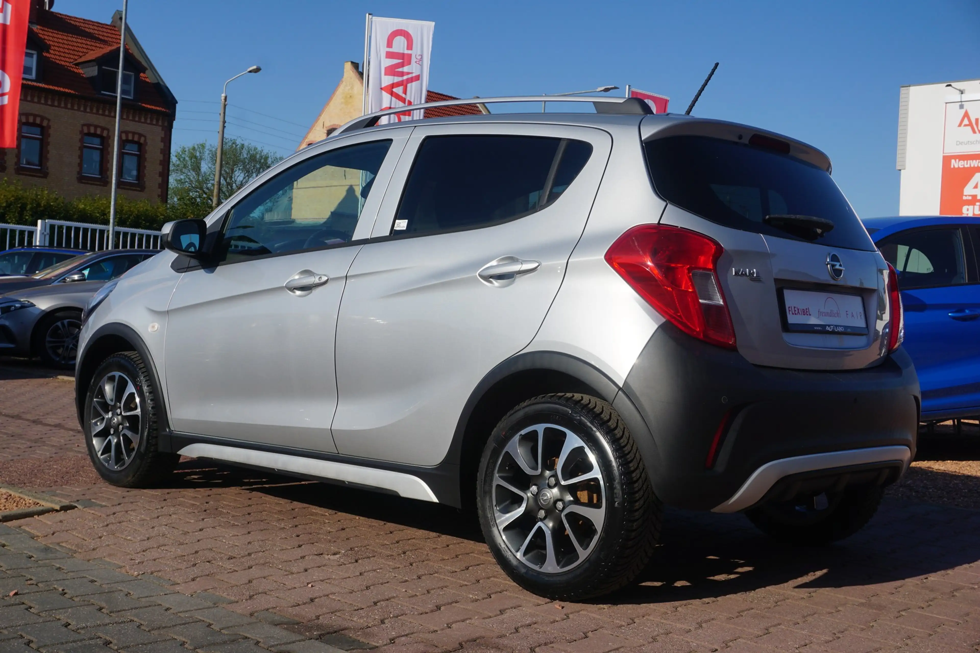Opel Karl 1.0 120 Jahre Android Apple PDC Sitzheizung — photo 2