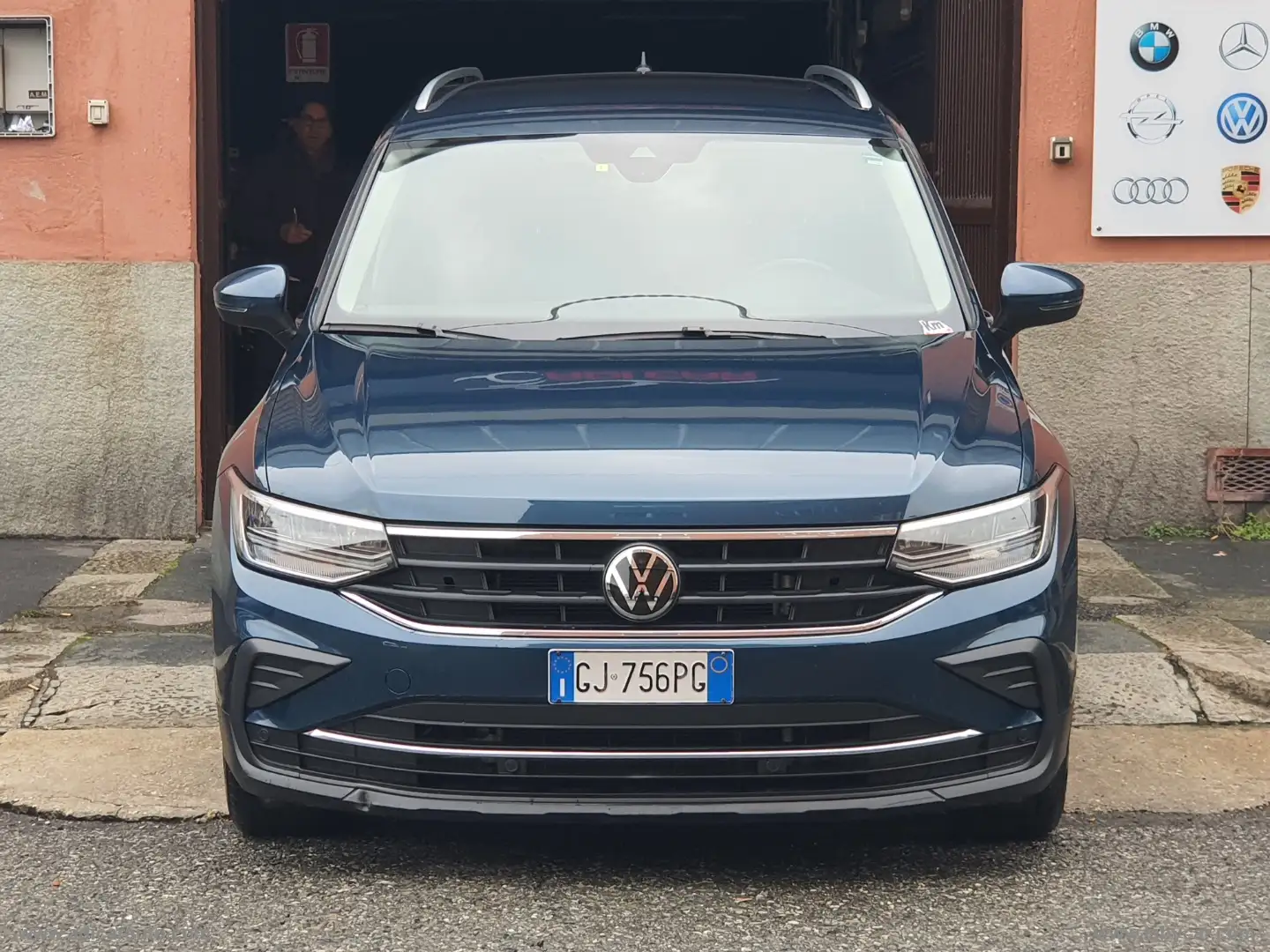 Volkswagen Tiguan 2.0 TDI 150CV SCR DSG Life Blau - 2