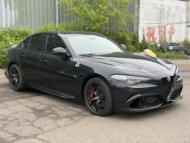 Alfa Romeo Giulia Giulia 2.9 T V6 Quadrifoglio (EU6D)