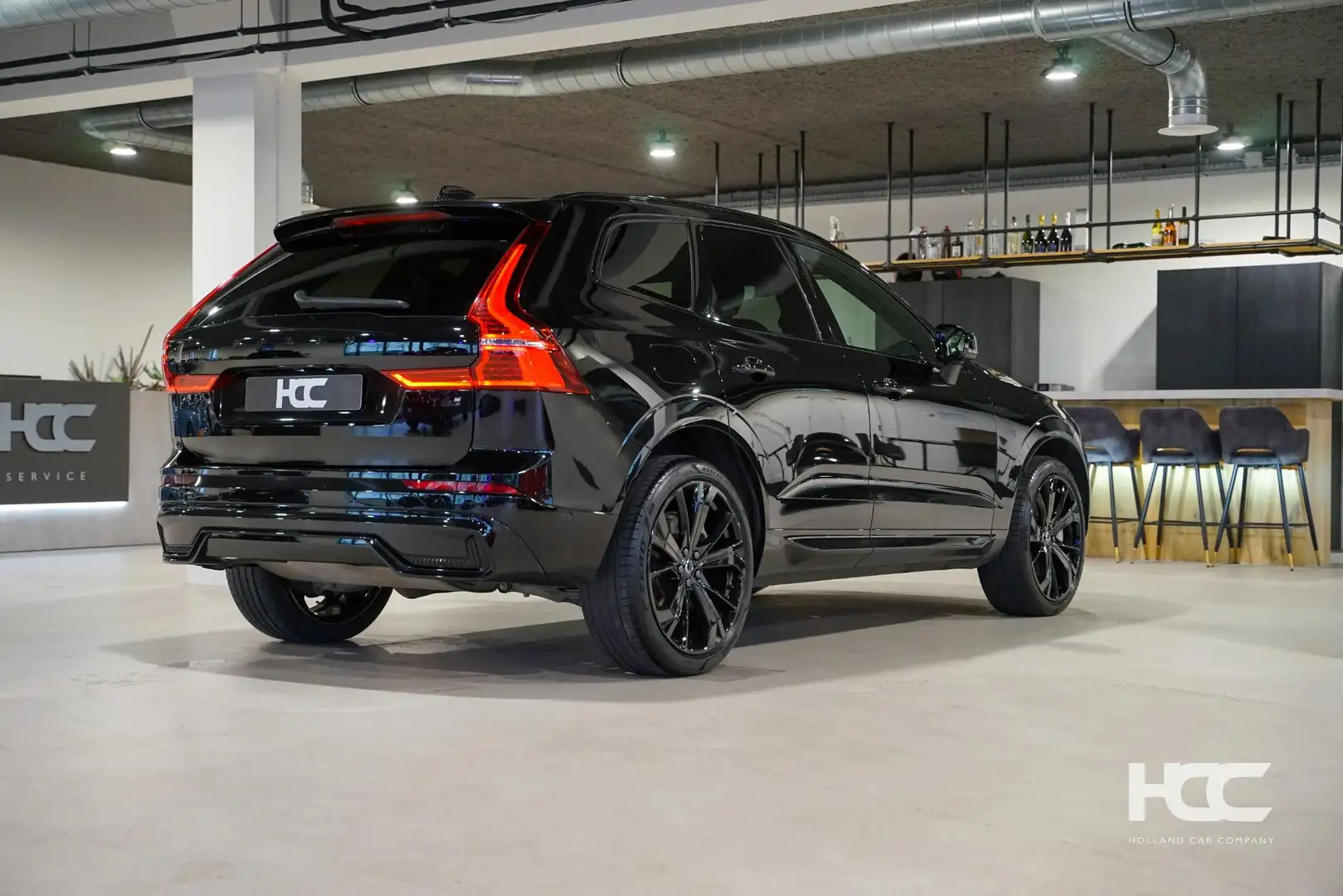 Volvo XC60 2.0 T6 Plug-in hybrid AWD Ultimate Black Edition Noir - 2