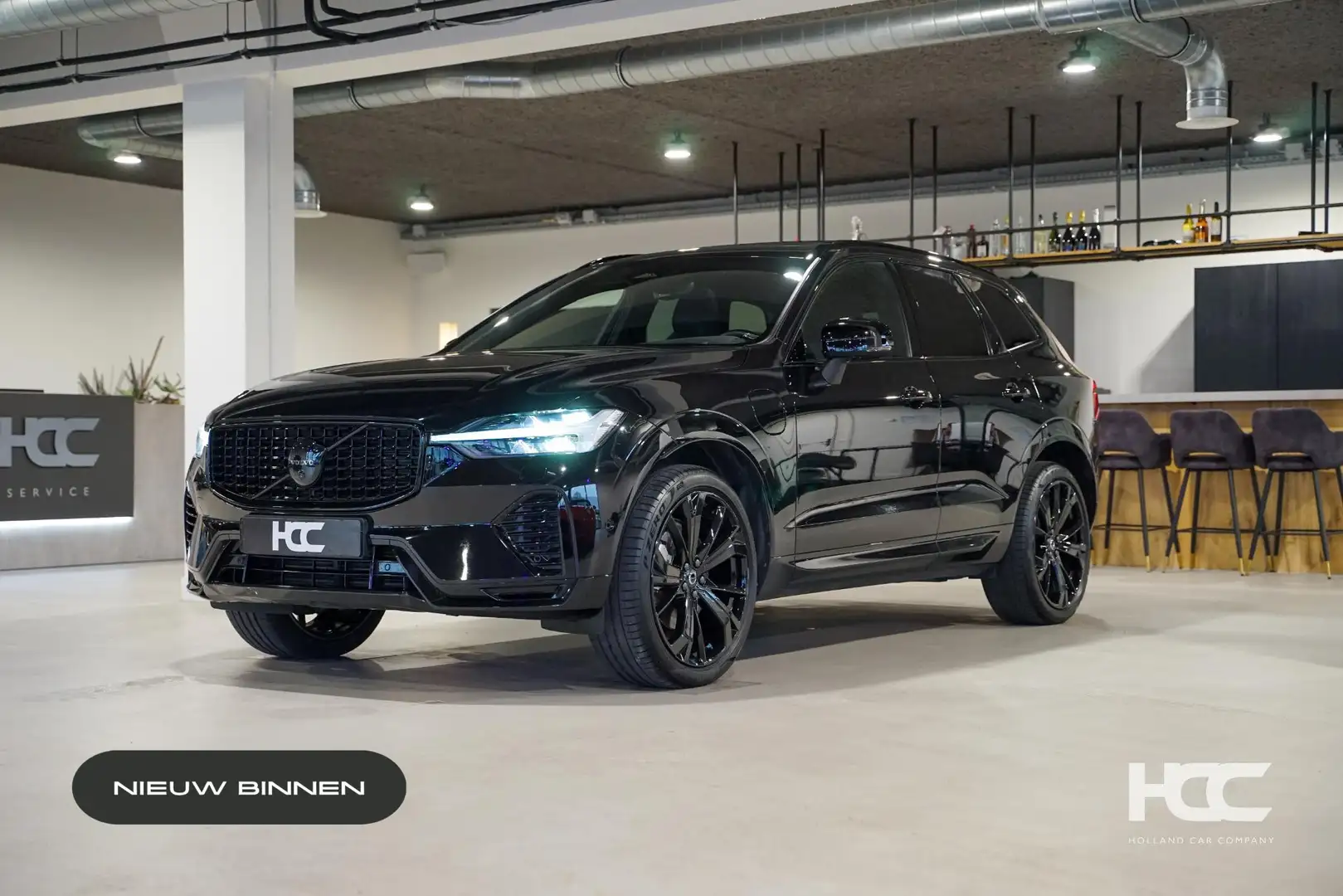 Volvo XC60 2.0 T6 Plug-in hybrid AWD Ultimate Black Edition Noir - 1