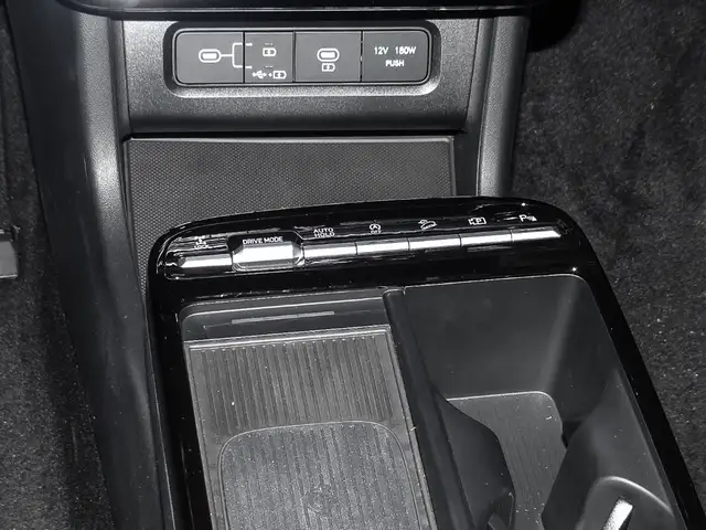 Hyundai Tucson view 9