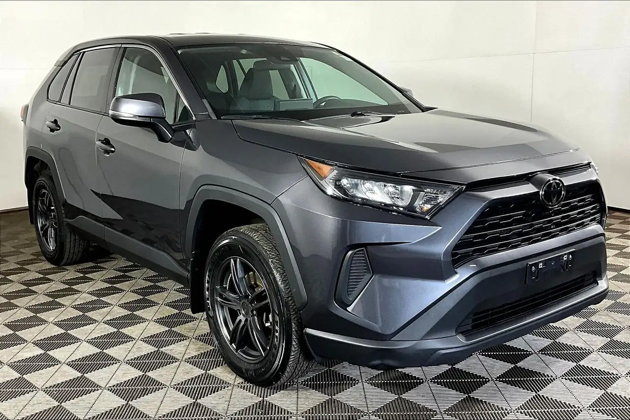 Toyota RAV 4 снимка Toyota RAV 4