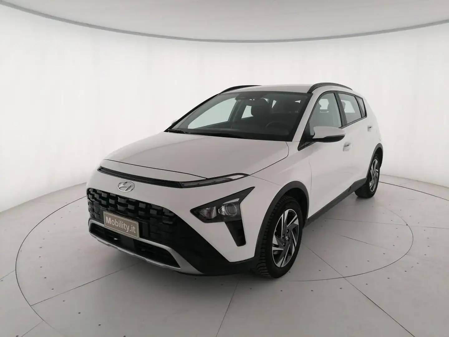 Hyundai 1.2 mpi Xline Alb - 1