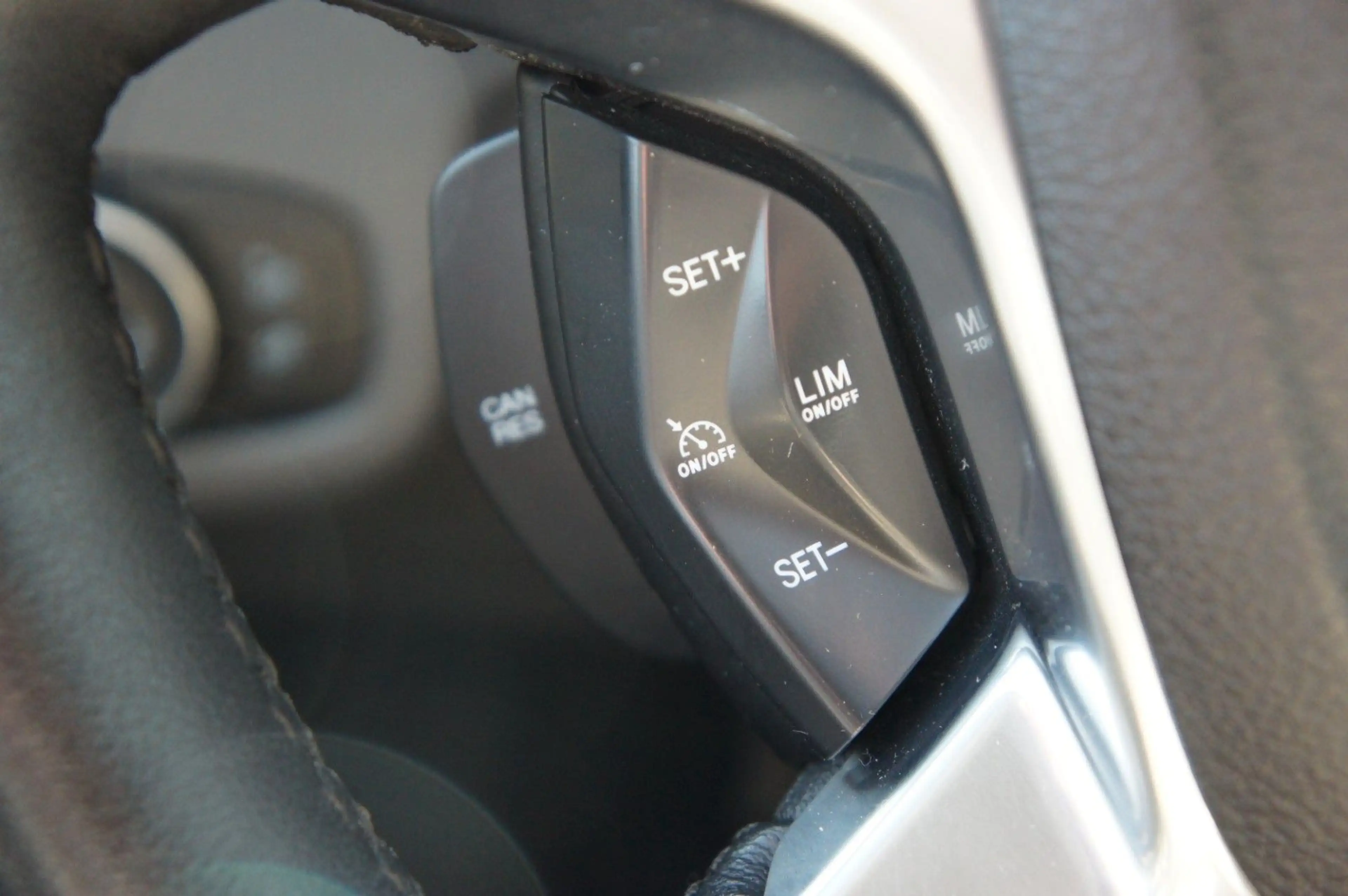 Ford Transit Connect Kombi lang L2*AHK*NAV*KAM*5SITZE — photo 22