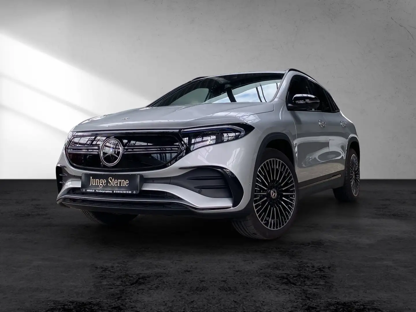 Mercedes-Benz EQA 350 EQA 350 4M AMG Line Night Distr. Burmester 360° Ezüst - 2