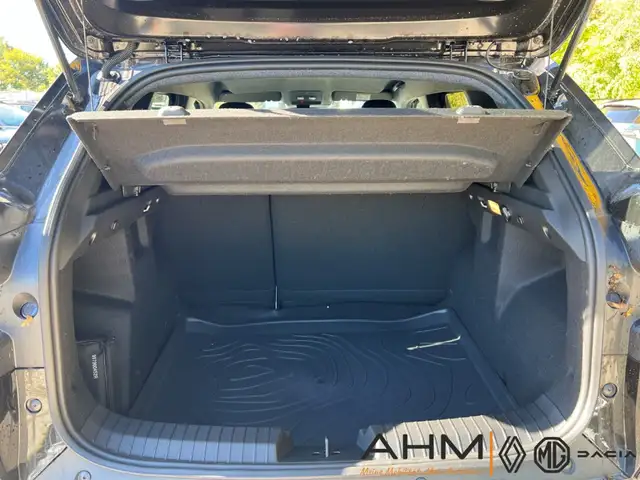 Dacia Duster view 9