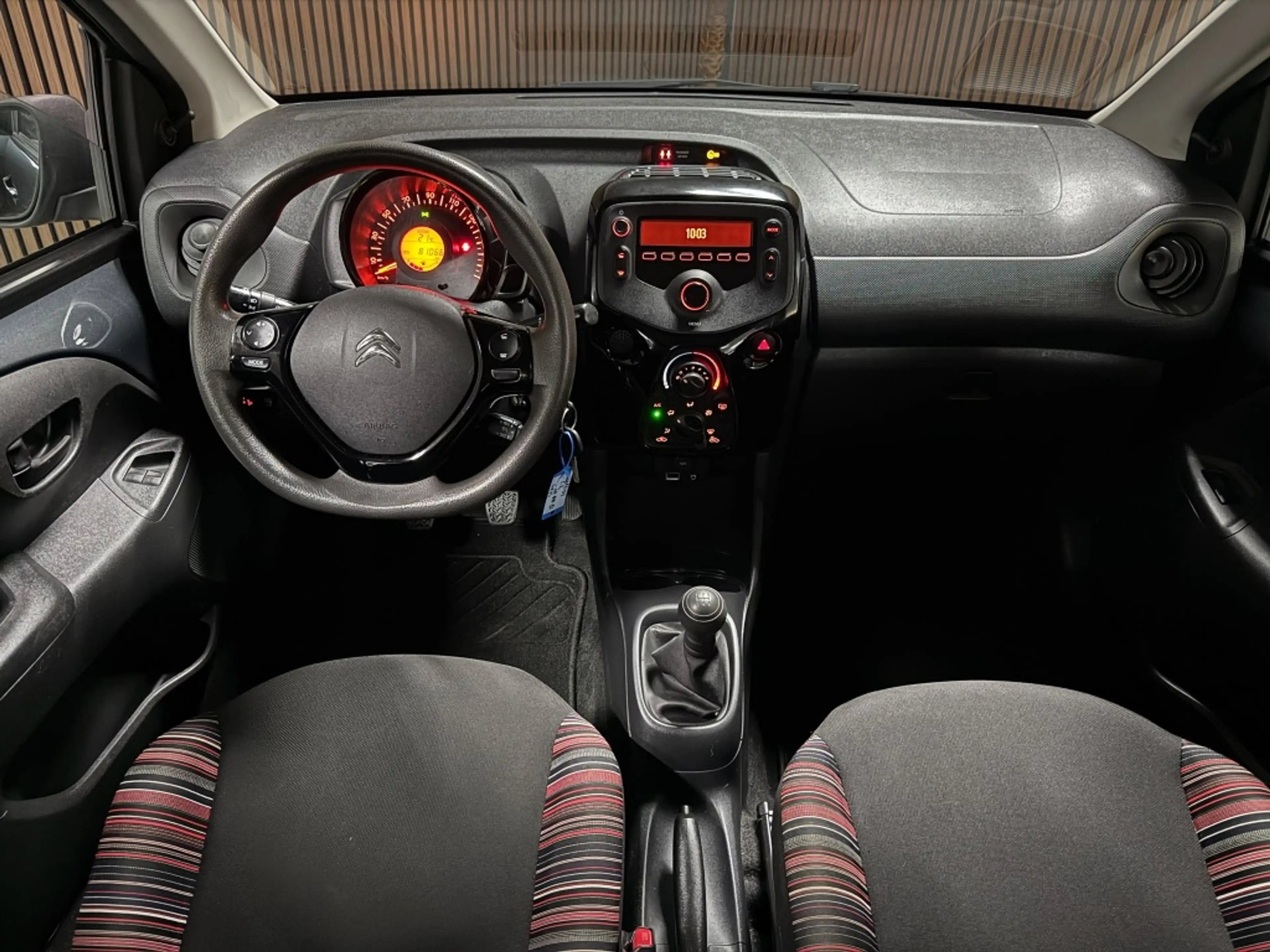 Citroen C1 1.0 e-VTi Feel — photo 8
