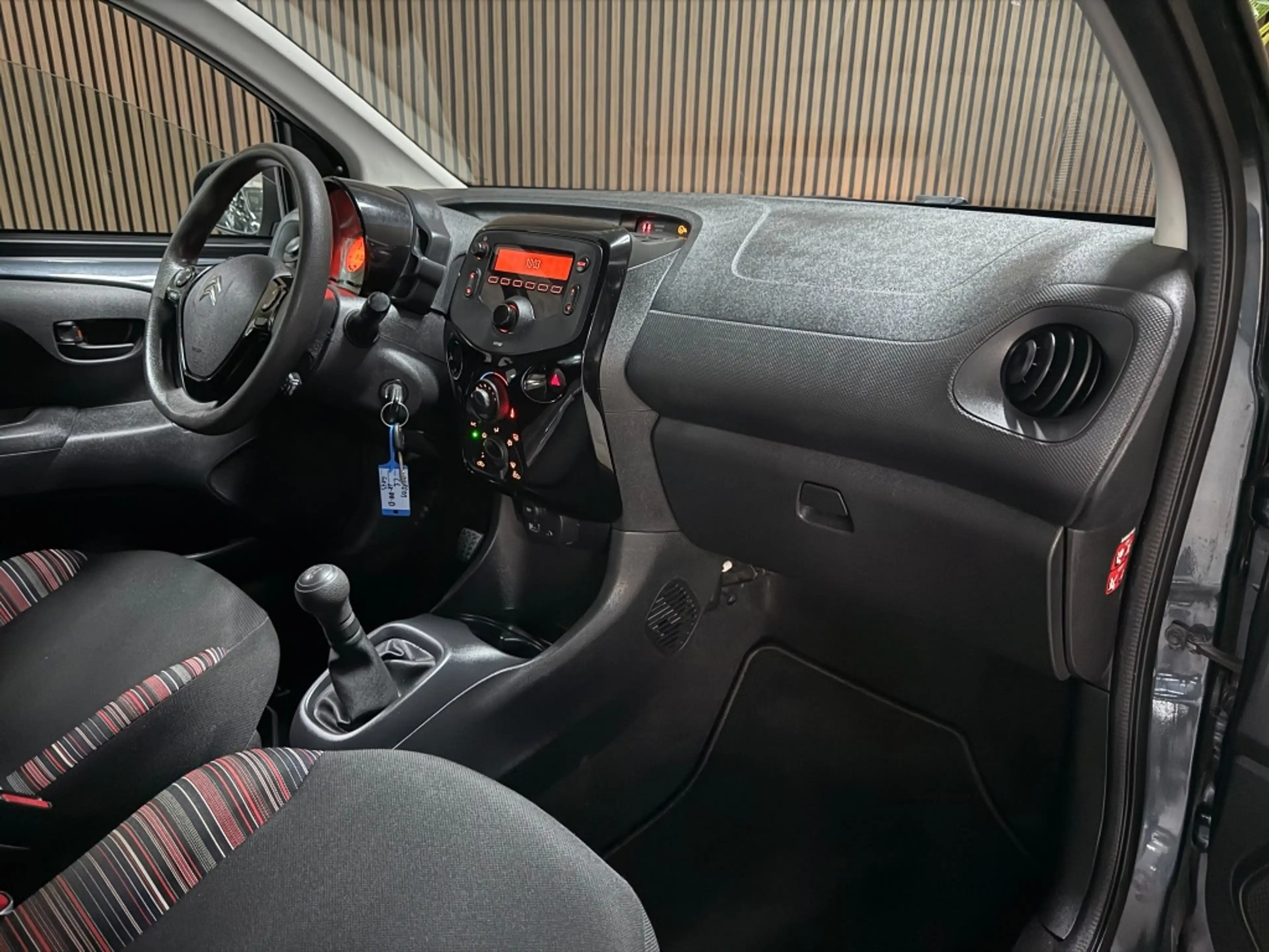 Citroen C1 1.0 e-VTi Feel — photo 9