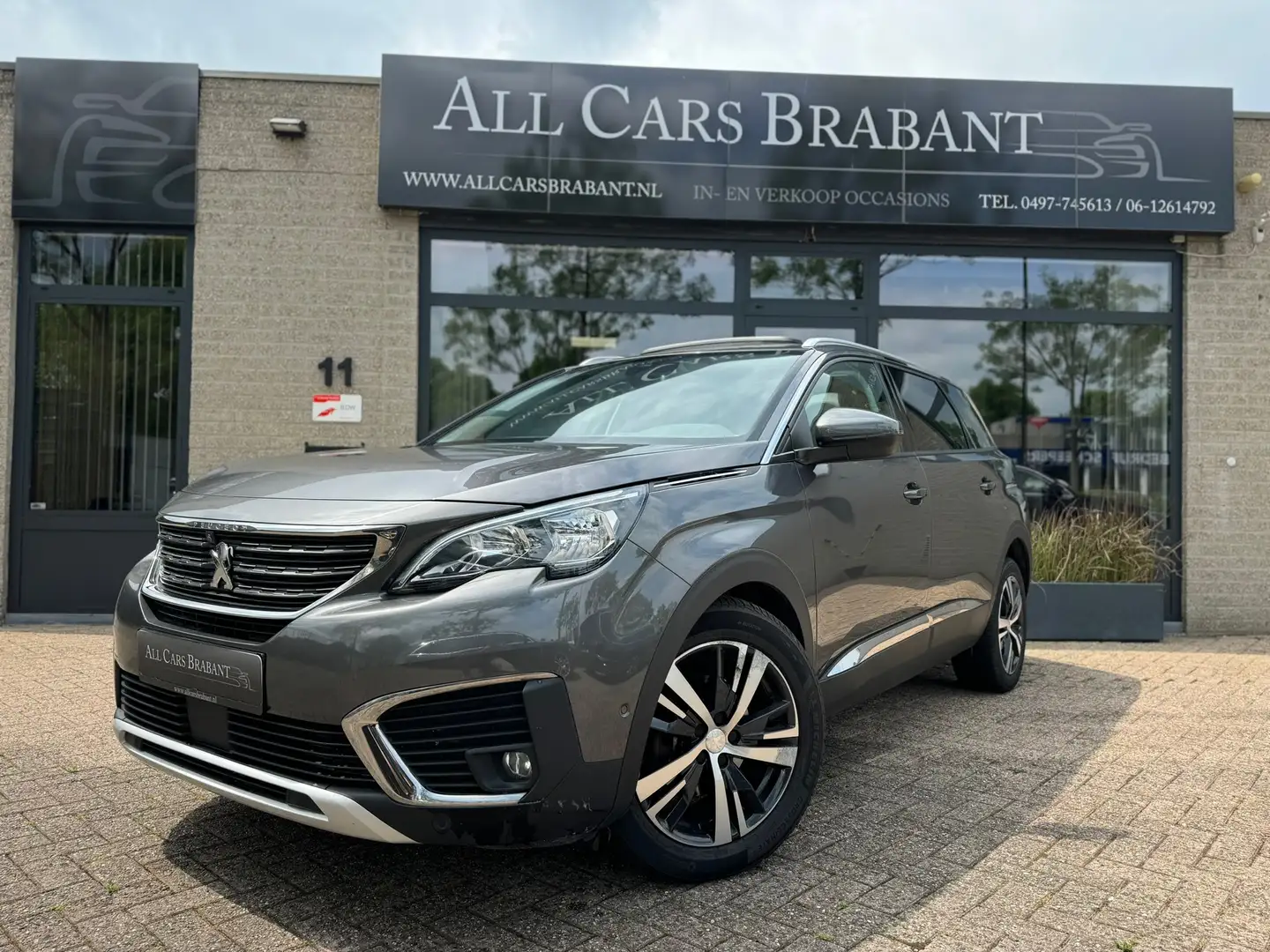 Peugeot 5008 1.2 PureTech Blue / pano / 7 pers / 360 camera / 1 Grigio - 1