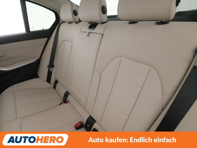 BMW 330 i Sport Line Aut.*NAVI*360*ACC* — photo 14