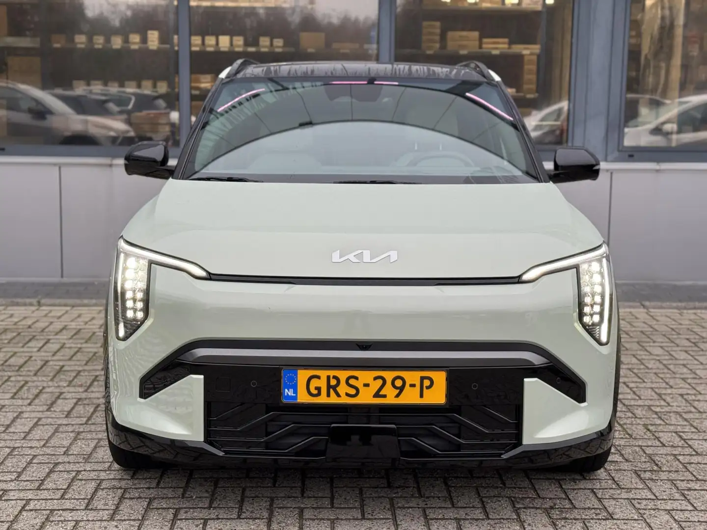 Kia EV3 GT-PlusLine 81.4 kWh | DEMO | Stoelventilatie | Pa Groen - 2