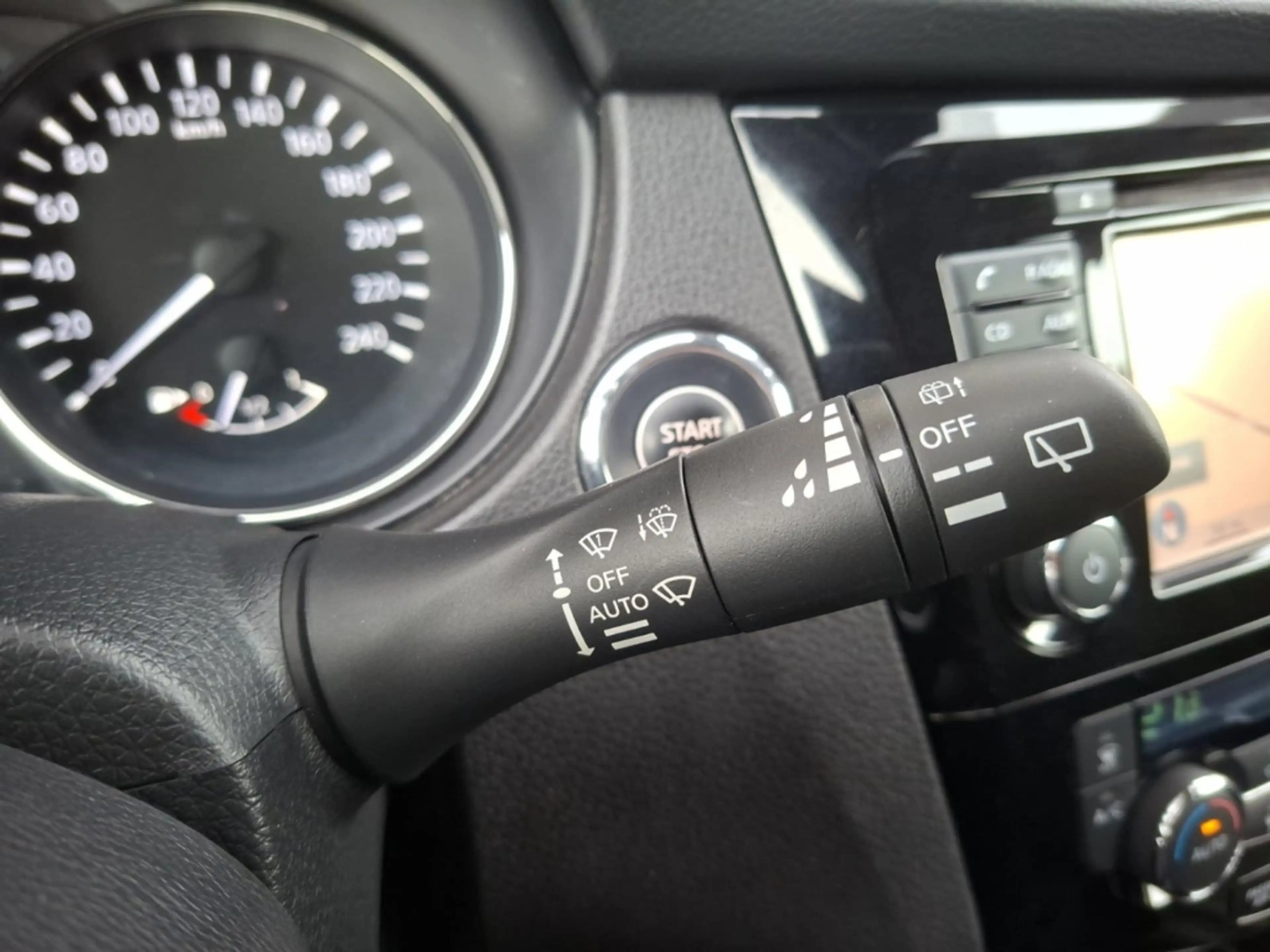 Nissan X-Trail Tekna 2.0 dCi 4x4 X-Tronic °LED°Navi°SHZ° — photo 19