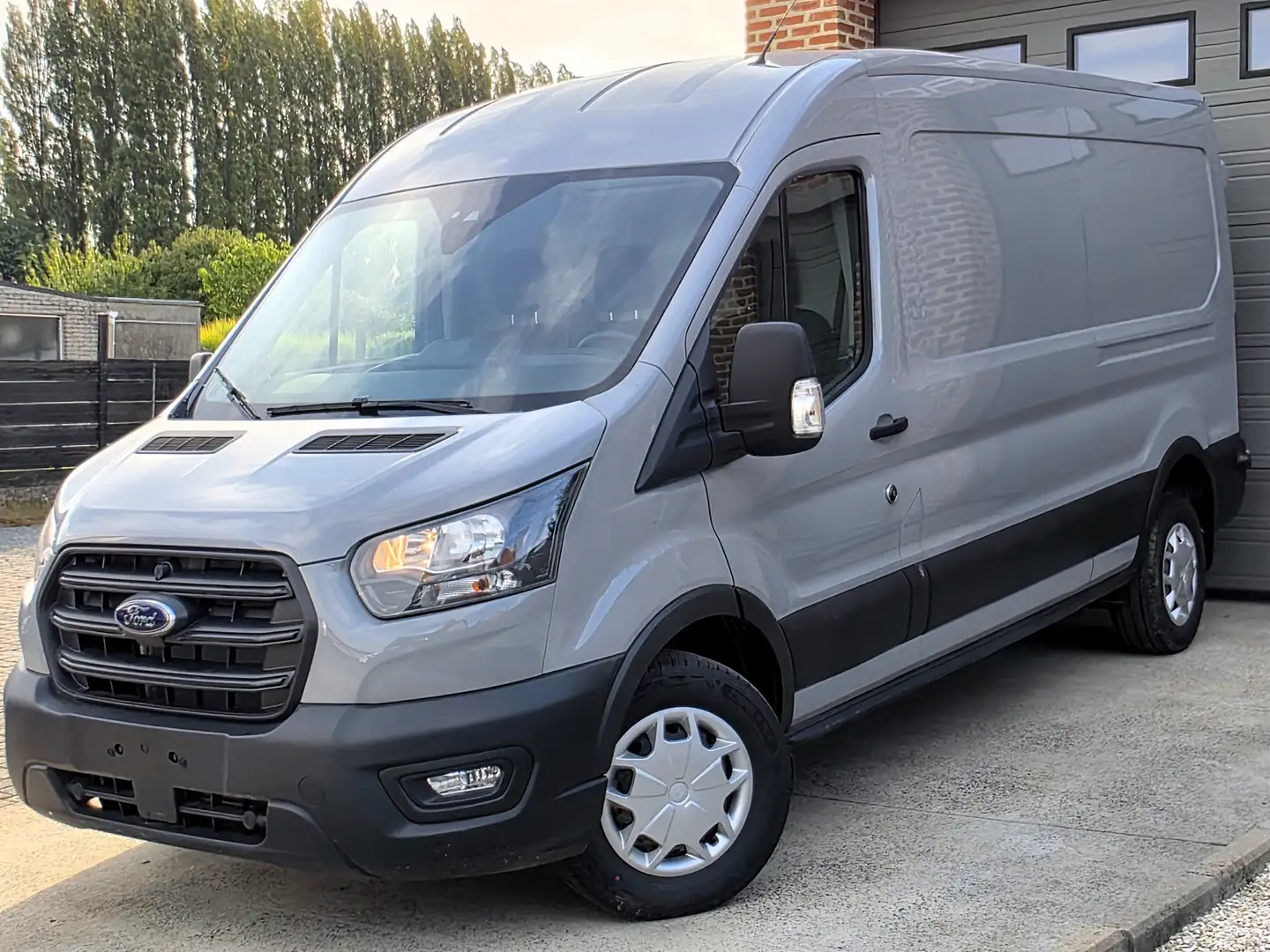 Ford Transit 25.990EX - NIEUW 0KM - L3 H2 - Matter Grey Gris - 1
