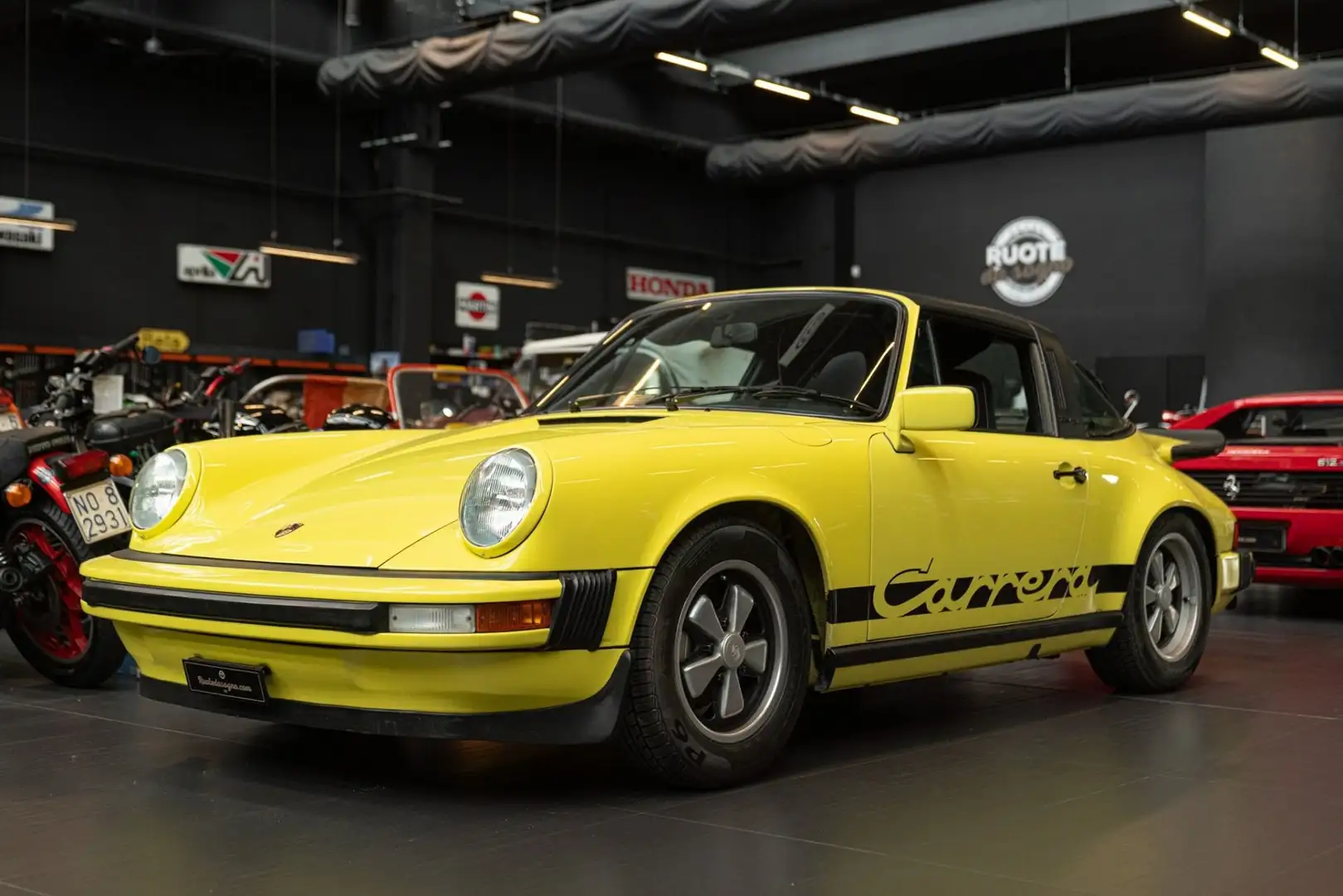 Porsche 911 CARRERA 2.7 TARGA Giallo - 1