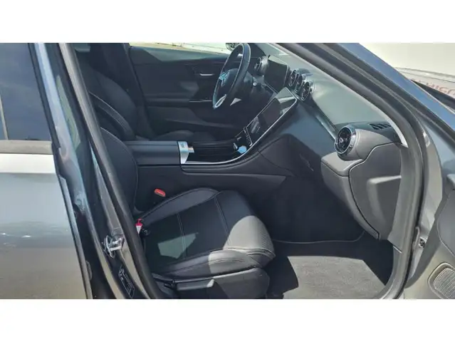 Mercedes-Benz Unknown Model view 13