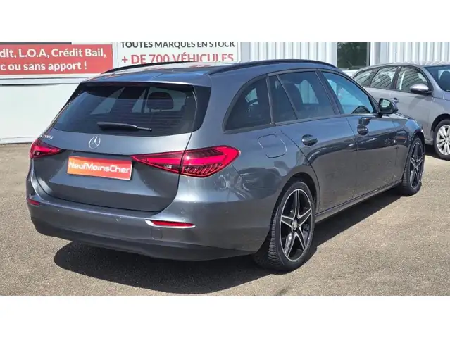 Mercedes-Benz Unknown Model view 3