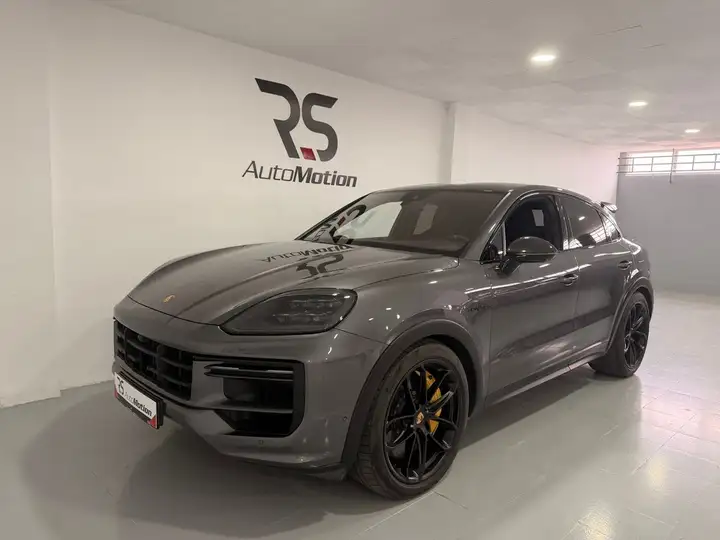 Porsche Cayenne 2024, foto 2