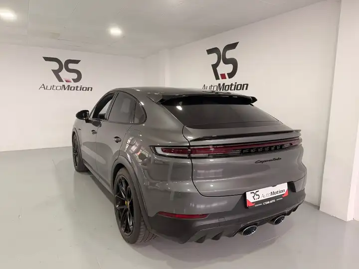 Porsche Cayenne 2024, foto 13