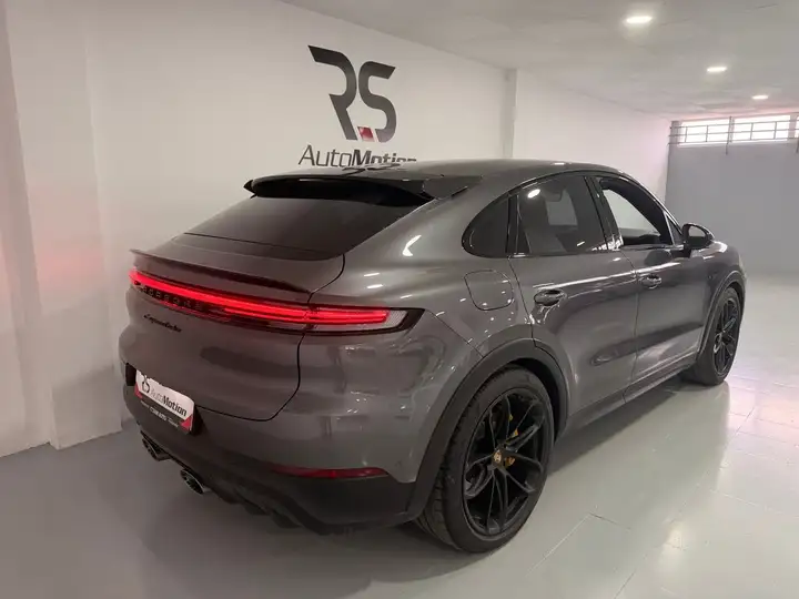 Porsche Cayenne 2024, foto 26