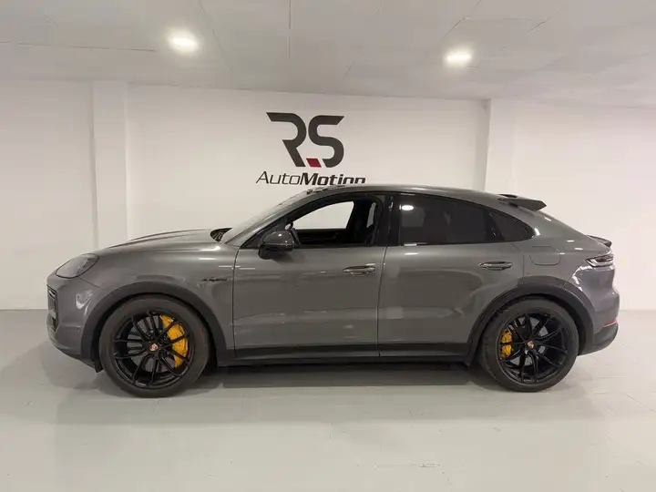 Porsche Cayenne 2024, foto 3