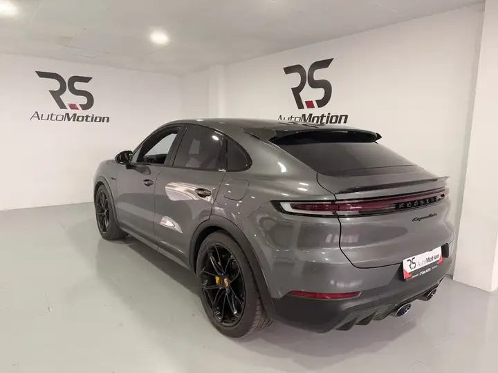 Porsche Cayenne 2024, foto 5