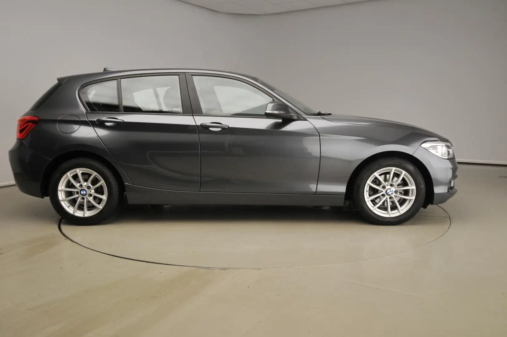 BMW 118 1 Serie 118i Centennial Executive Automaat | M-Spo Grigio - 2