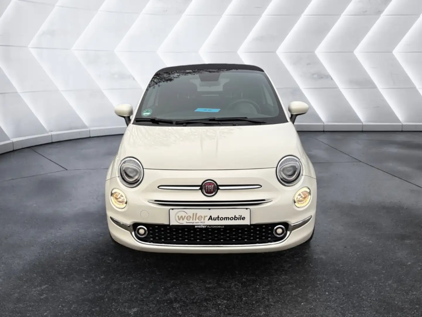 Fiat 500C Cabrio 1.0 Mild-Hybrid ''DolceVita'' Navi Parksens Weiß - 2