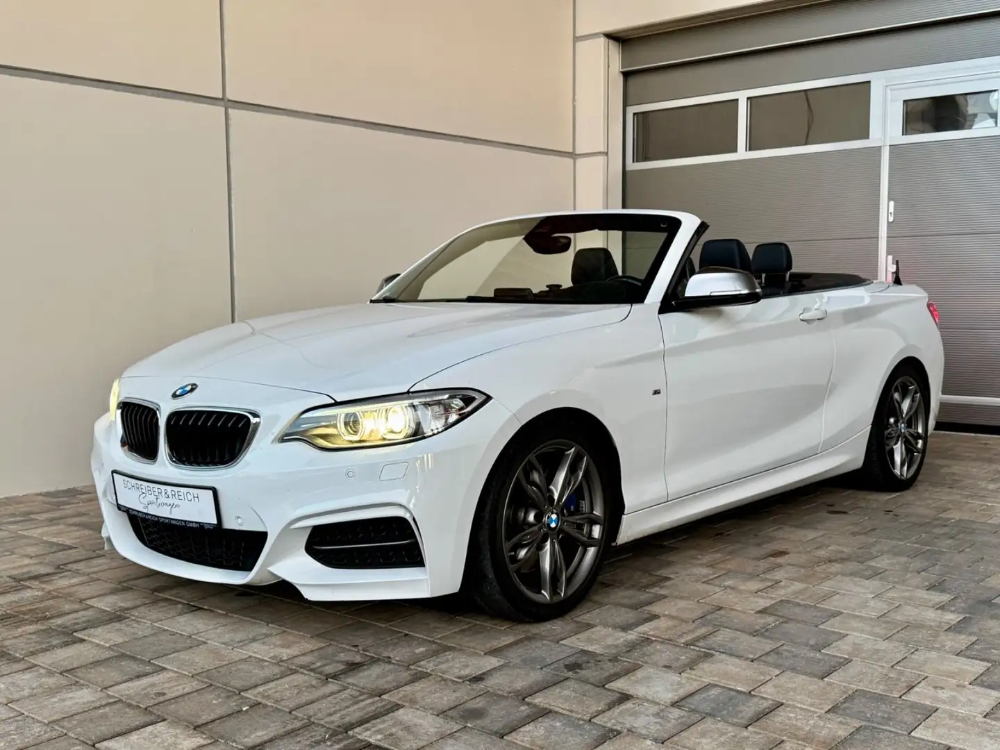 BMW 240 xDrive Cabriolet - kein OPF Weiß - 1