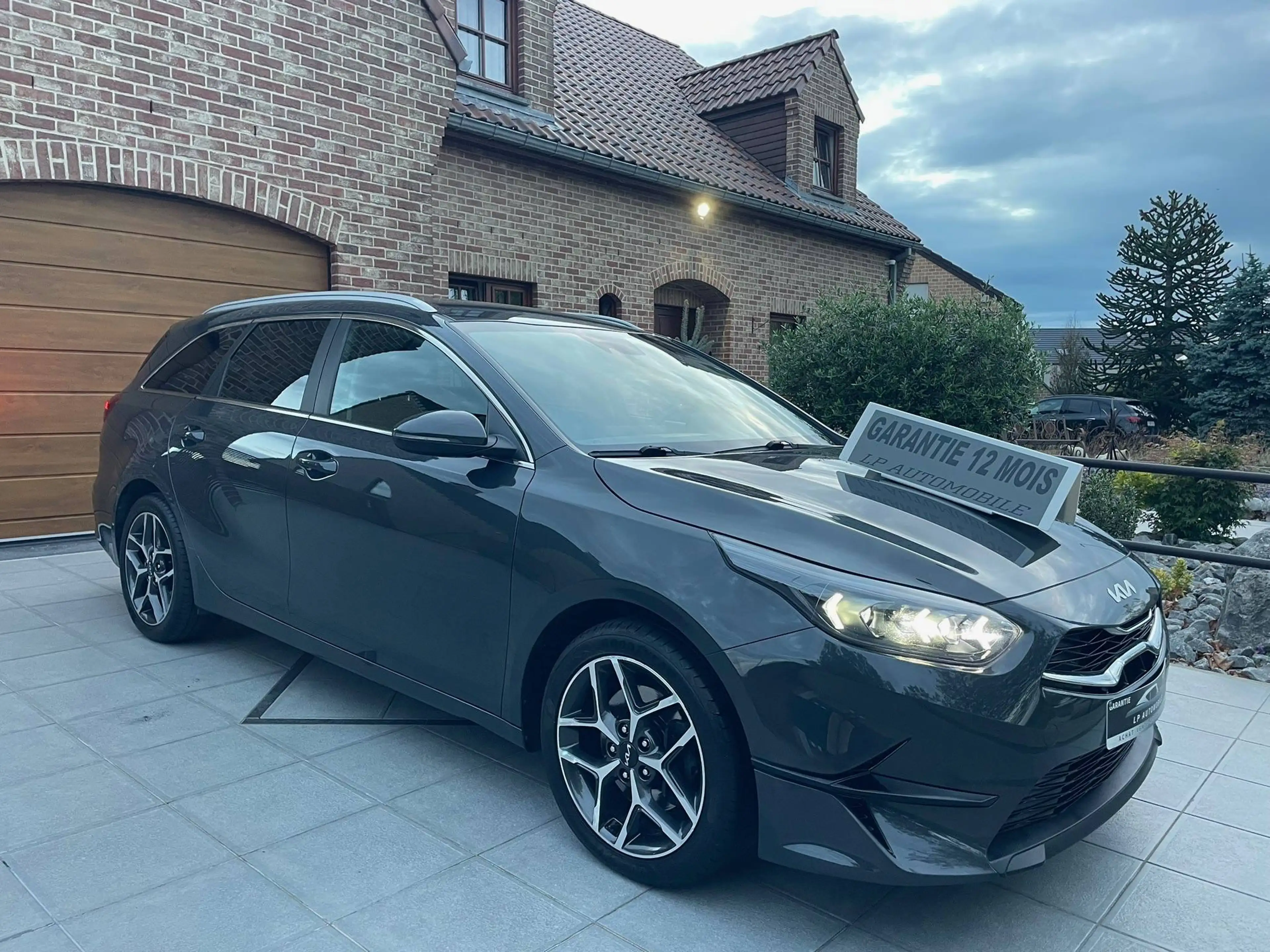 Kia Ceed SW / cee'd SW 🏴Ceed SW 1.6 CRDi GT-Line⚠️GARANTIE 12 MOIS⚠️ — photo 13