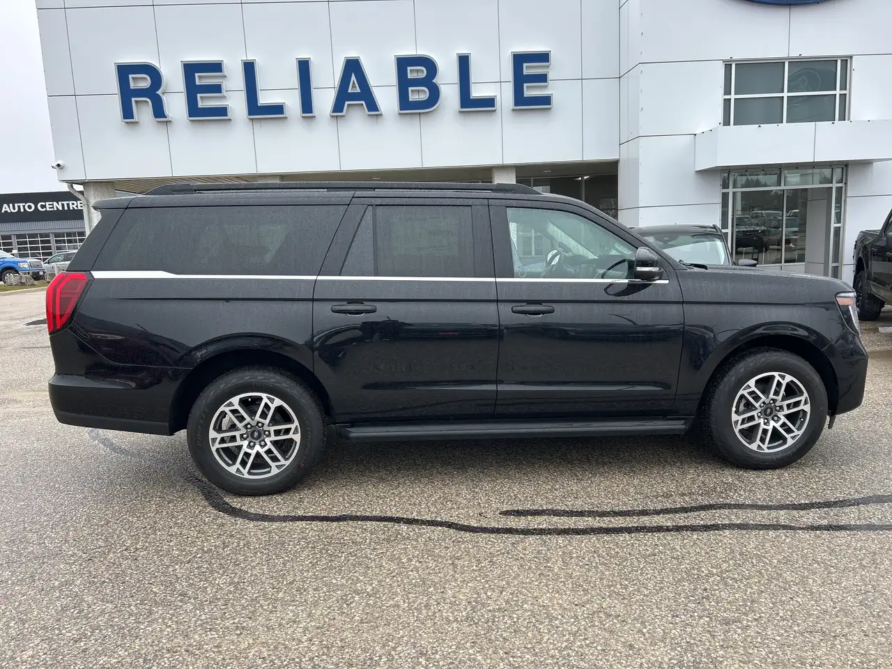 Ford Expedition снимка Ford Expedition