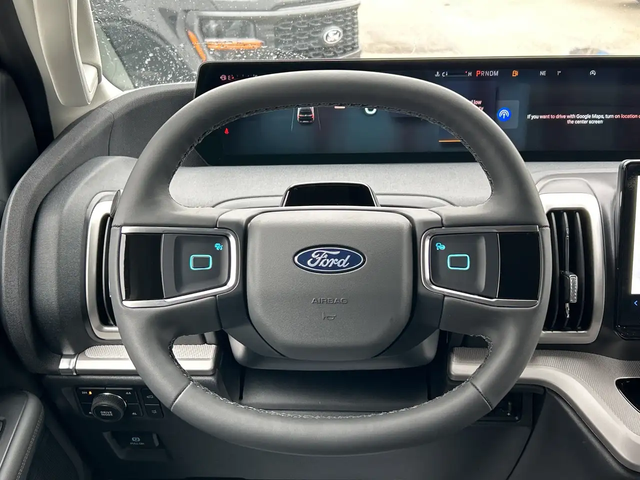 Ford Expedition снимка Ford Expedition