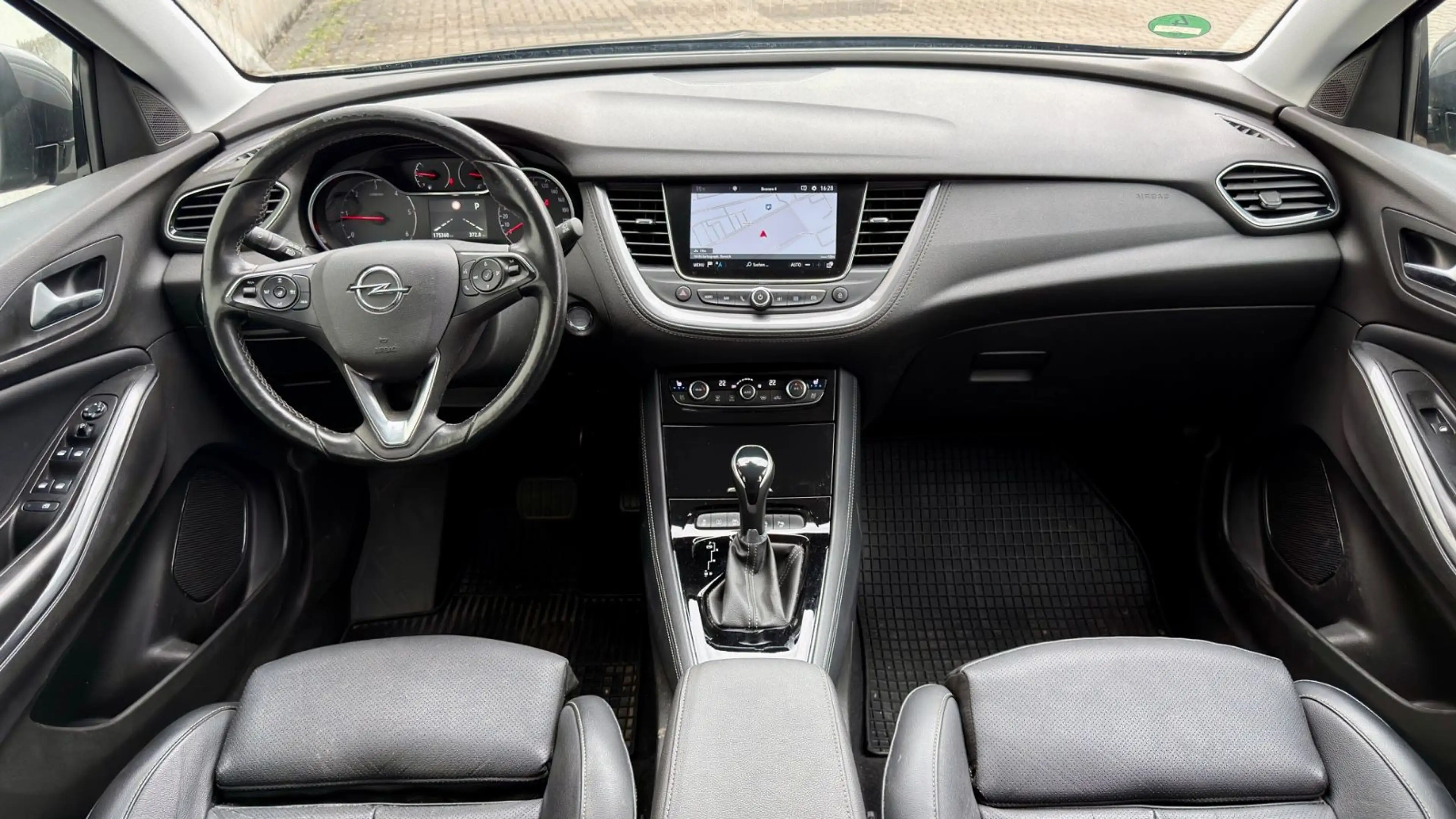Opel Grandland X 2,0 TDCi Automatik GPS-Navi Klima — photo 6