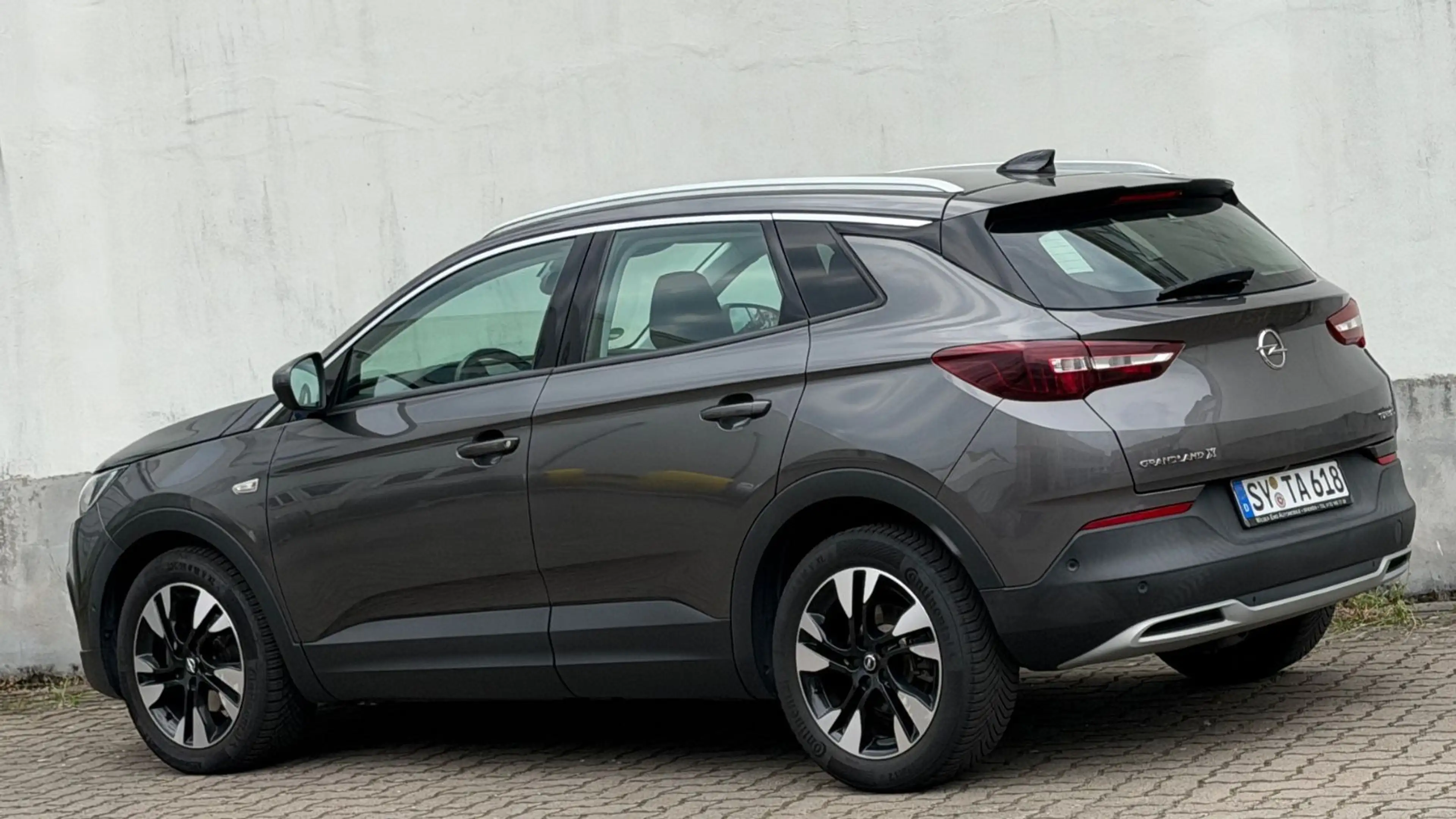 Opel Grandland X 2,0 TDCi Automatik GPS-Navi Klima — photo 10