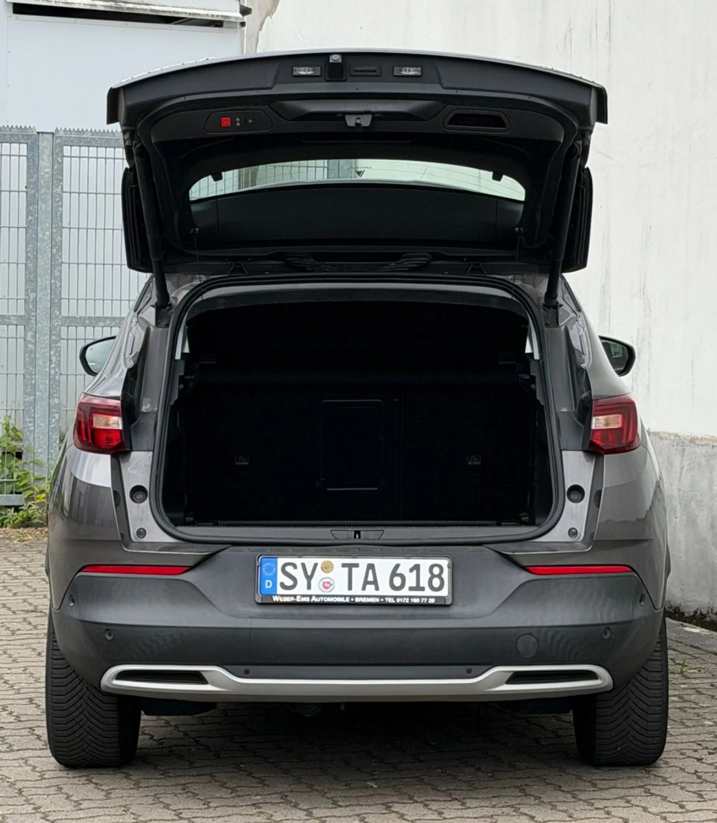 Opel Grandland X 2,0 TDCi Automatik GPS-Navi Klima — photo 12