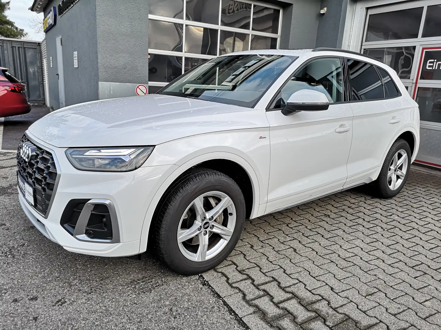 Audi Q5 2.0 TDI S-line Virtu.Cockpit Pano-Dach R-Kam Sthzg Weiß - 1