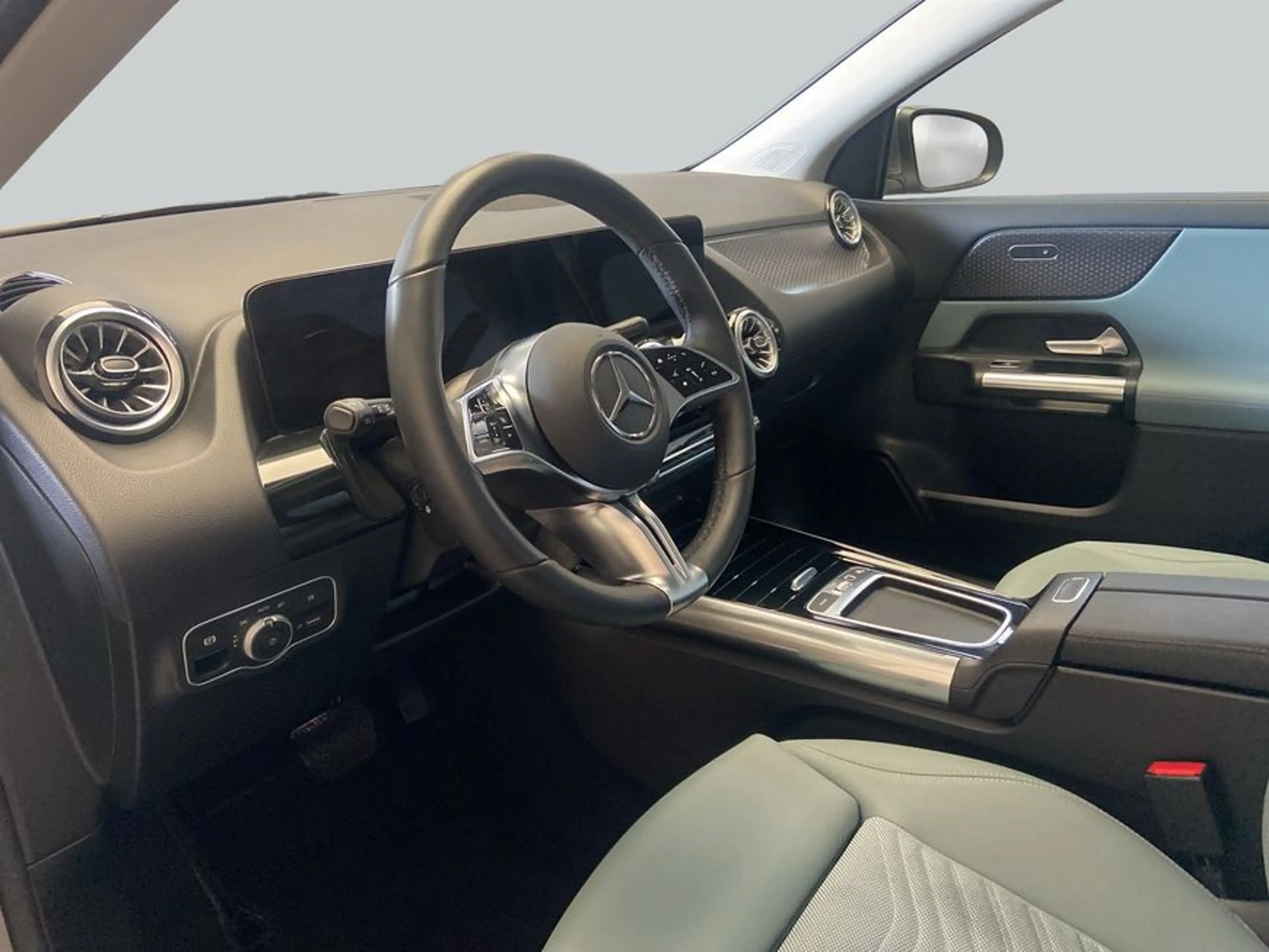 Mercedes-Benz GLA 220 GLA — photo 9
