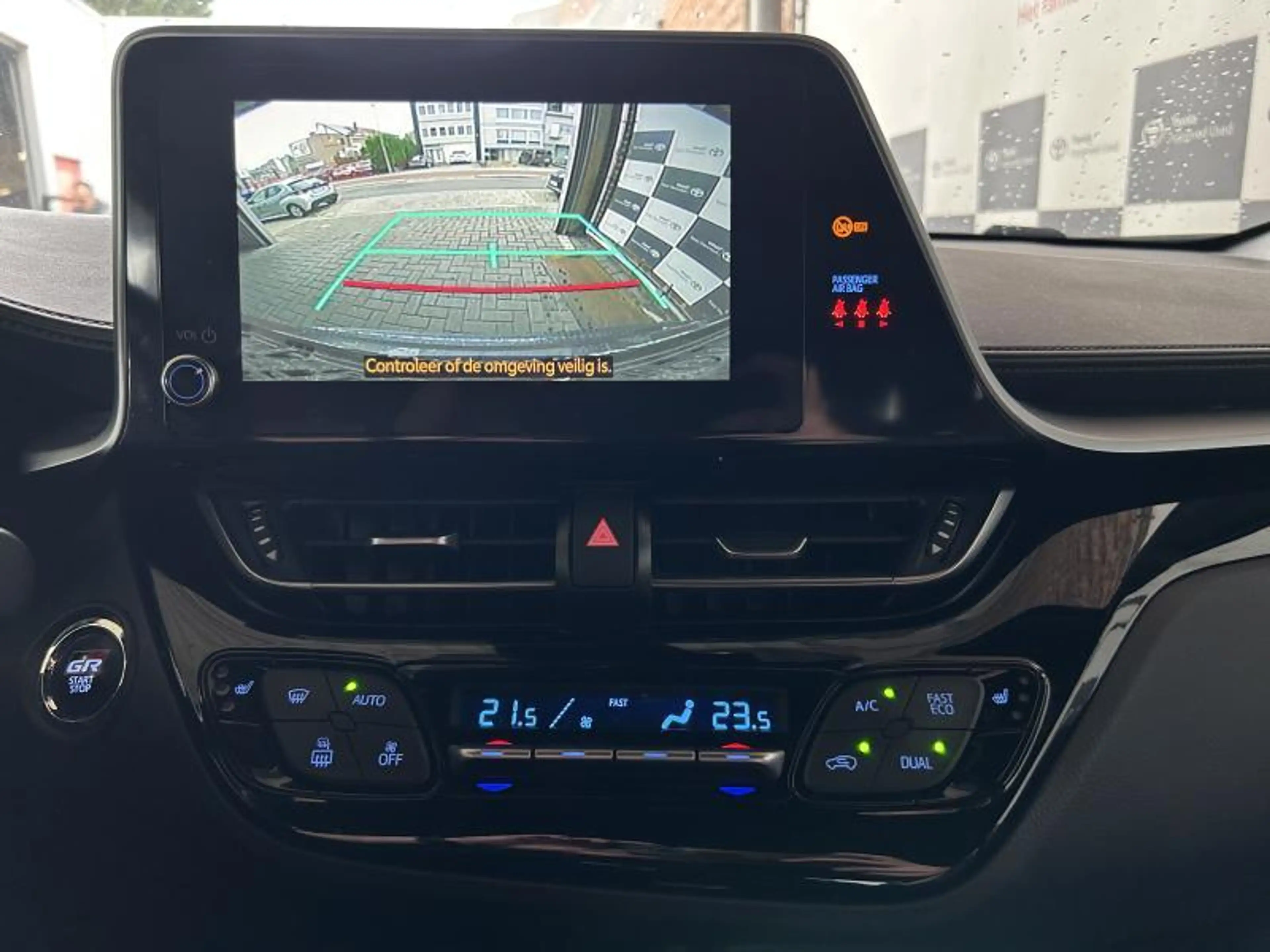 Toyota C-HR GR Sport — photo 8