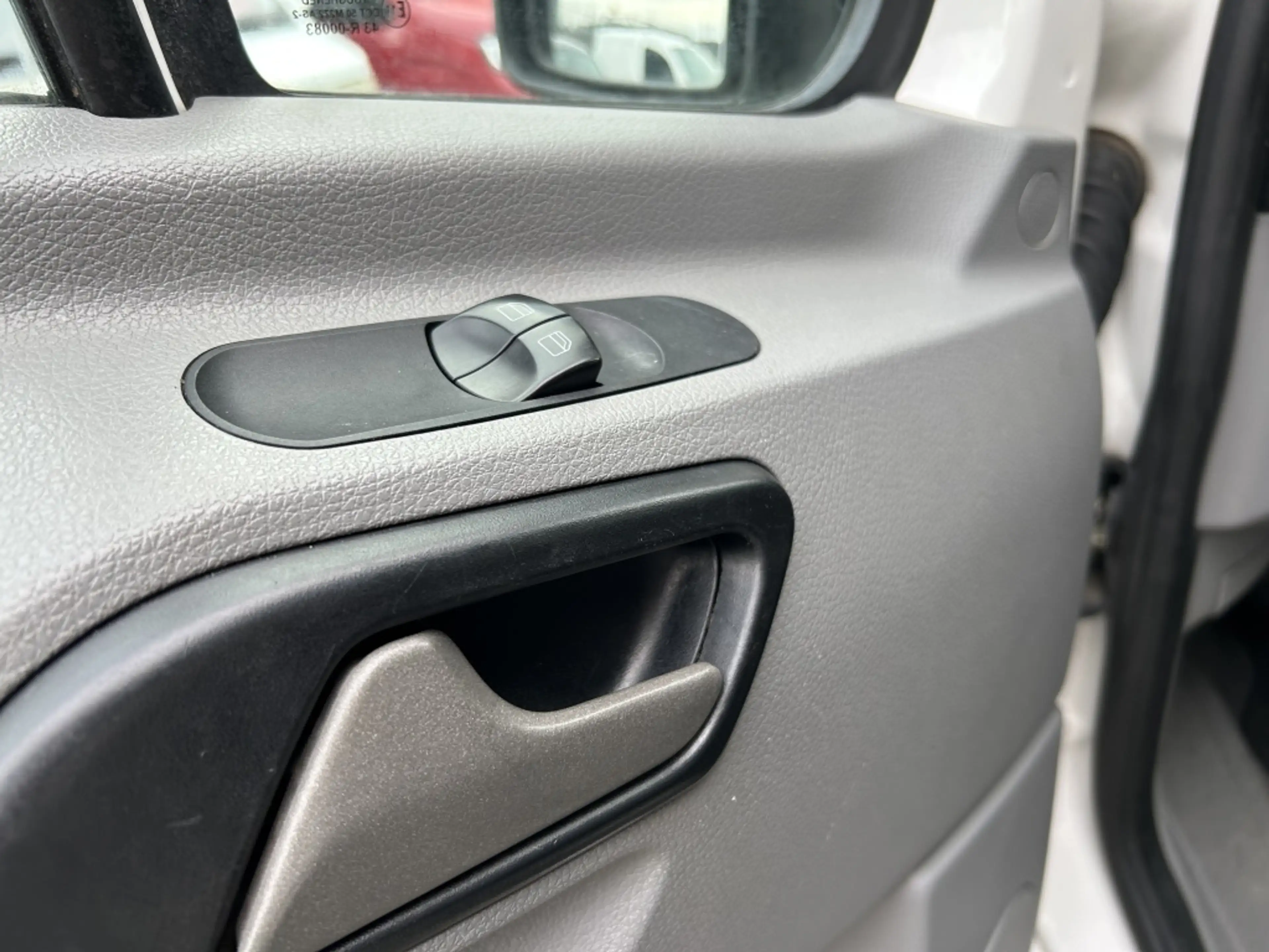Volkswagen Crafter 30 2.0 TDI L2H1 DC 7 PERS PICK UP — photo 11
