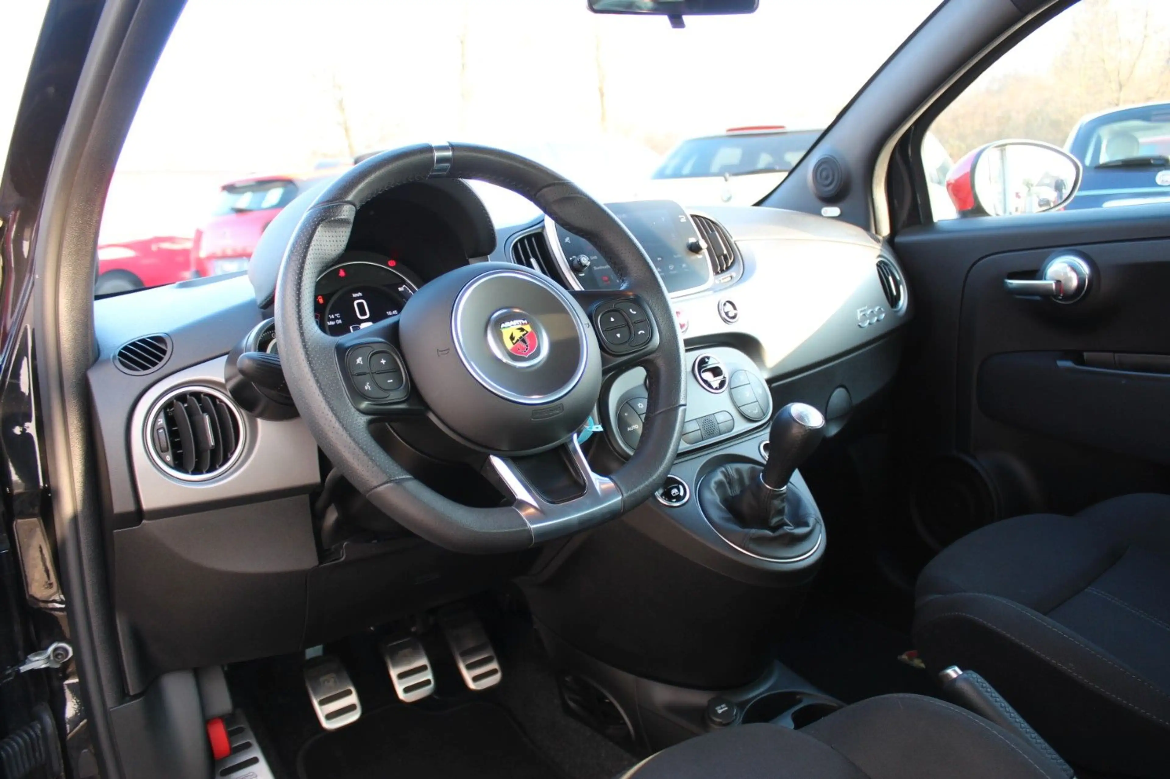 Abarth 500 595 Pista Competizione Beats — photo 8