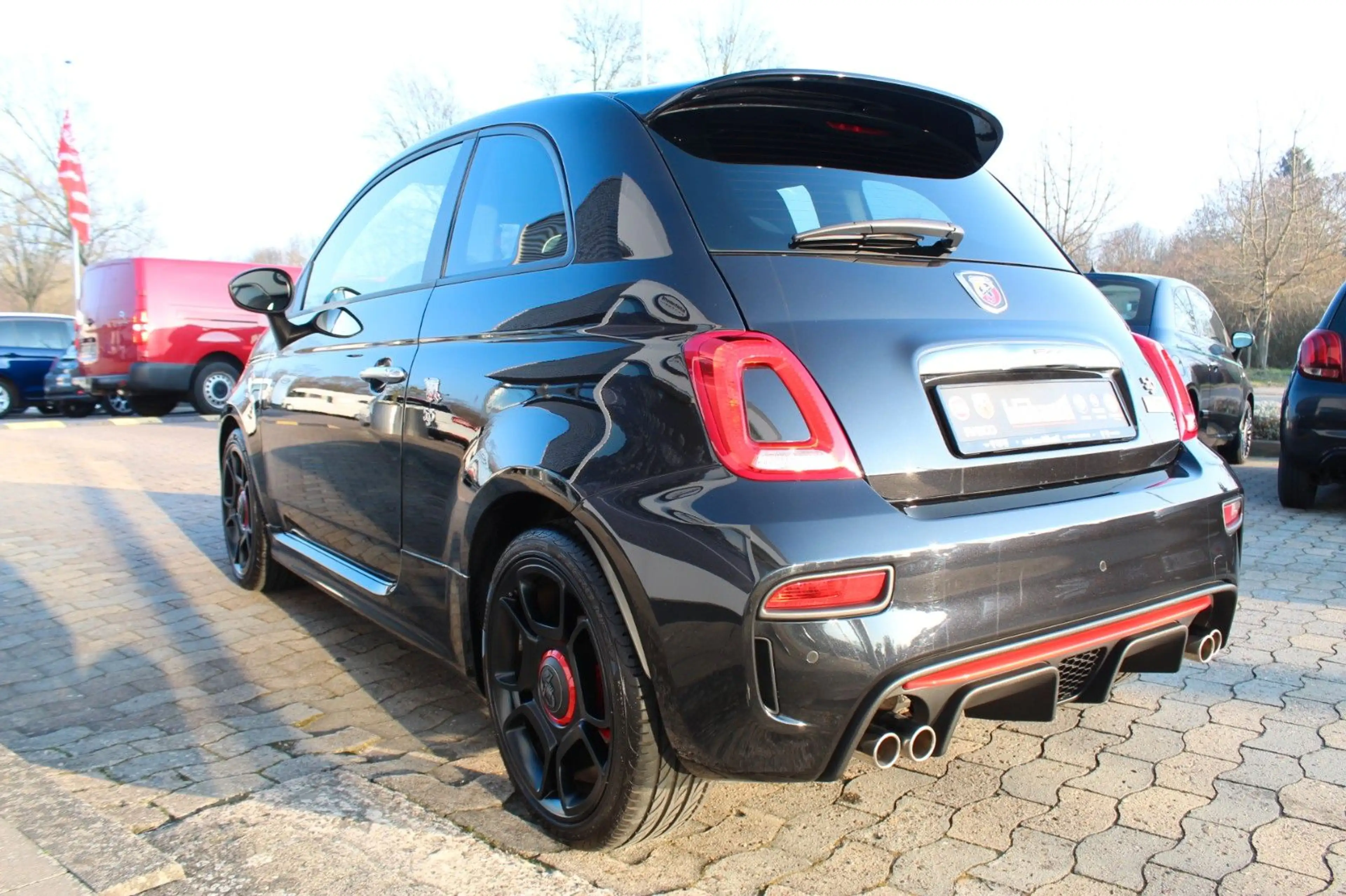 Abarth 500 595 Pista Competizione Beats — photo 5